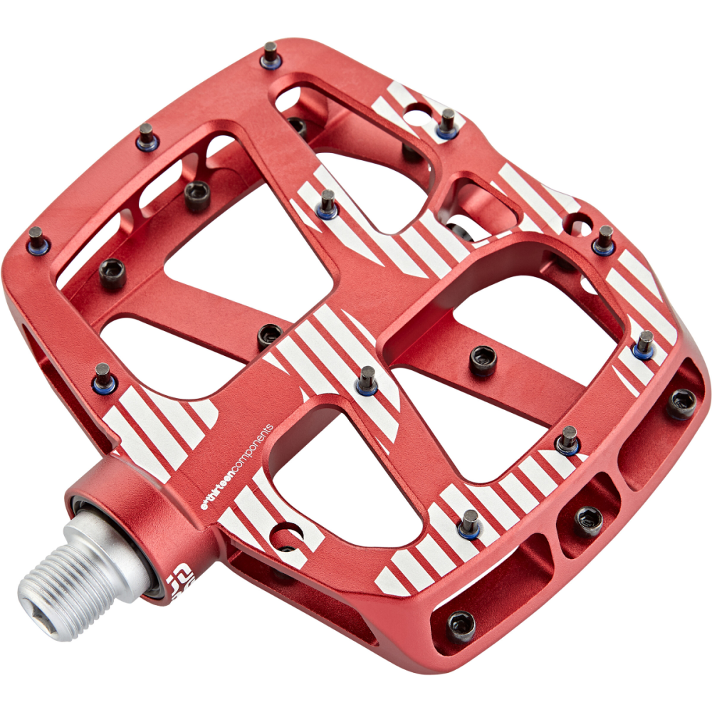e*Thirteen Plus Flat Pedal, 22 Pins, red